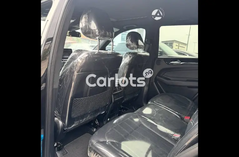 2017 Mercedes Benz GLE 350 - 4/5
