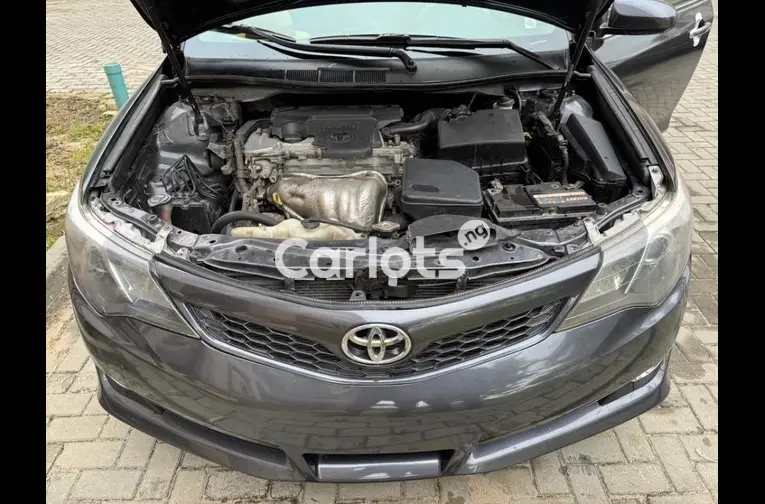 USED 2012 TOYOTA CAMRY SPORT - 4/5