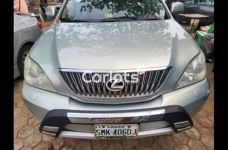 CLEAN REGISTERED 2004 LEXUS RX330