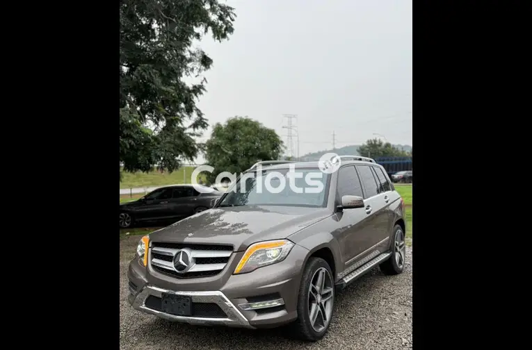 FOREIGN USED 2015 MERCEDES BENZ GLK350 FULL OPTION - 2/5