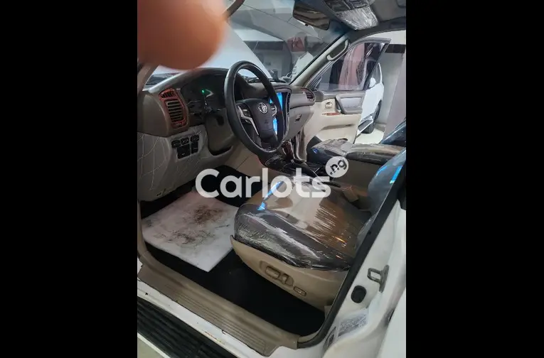 2024 UPGRADED TOYOTA LAND CRUISER for sale in Lagos, Lagos - photo 2 of 5