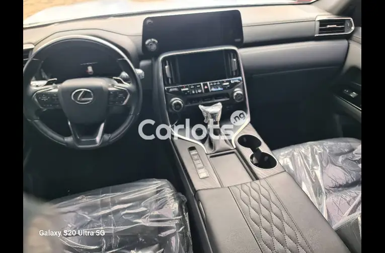 Brand New 2024 Lexus LX600 for sale in Abuja, FCT - thumbnail 2