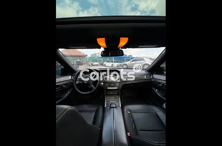 Foreign Used 2015 MERCEDES BENZ E350 for sale in Garki, FCT - thumbnail 3
