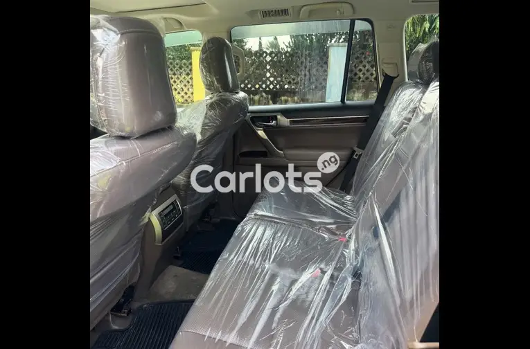 FOREIGN USED 2019 LEXUS GX460 - 4/5