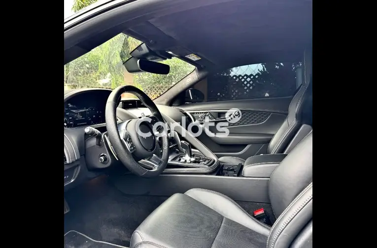 FOREIGN USED 2024 JAGUAR F-TYPE R DYNAMIC for sale in Abuja, FCT - thumbnail 4