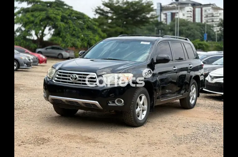 2009 TOYOTA HIGHLANDER