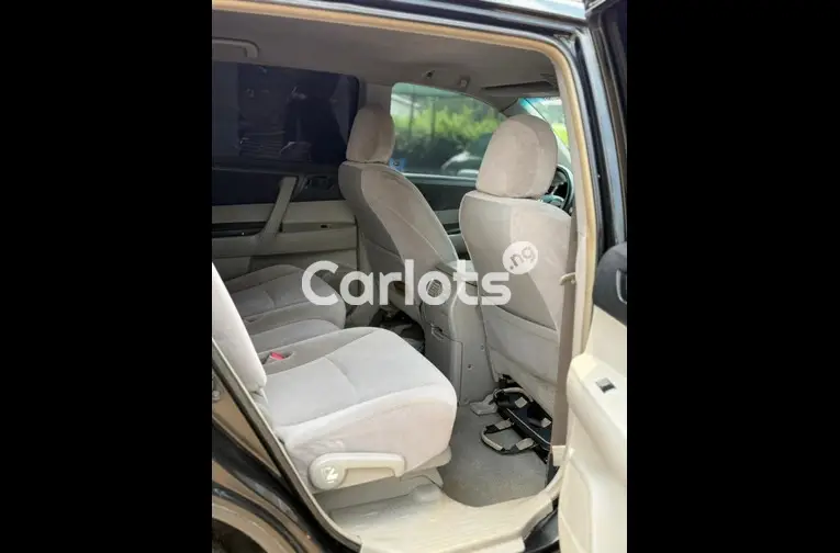 2009 TOYOTA HIGHLANDER - 3/5