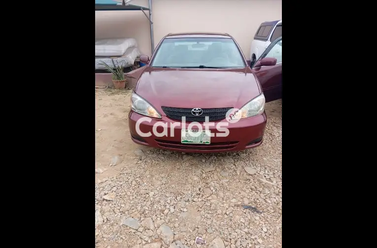 CLEAN REGISTERED 2004 TOYOTA CAMRY