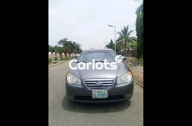 Registered Hyundai Elantra 2009