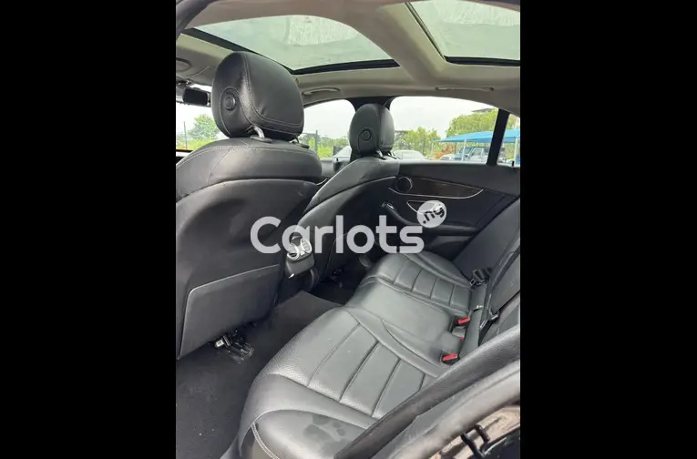 Mercedes Benz C300 2016 - 3/5