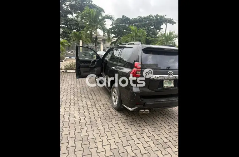 2012 TOYOTA PRADO TXL
