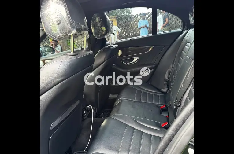 FOREIGN USED 2016 MERCEDES BENZ C400 - 4/5