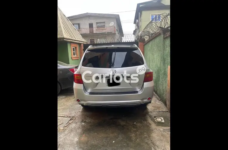 TOKS STANDARD 2010 TOYOTA HIGHLANDER LIMITED - 5/5