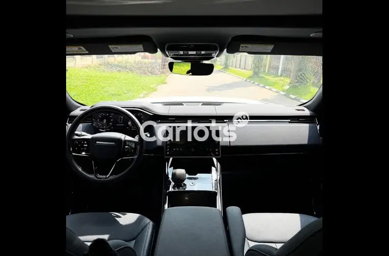FOREIGN USED 2024 RANGE ROVER SPORT - 3/5