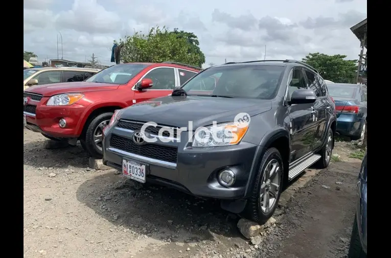 FOREIGN USED 2012 REAR TIRELESS TOYOTA RAV4