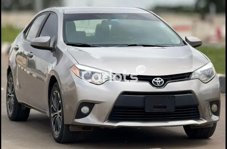 FOREIGN USED 2014 TOYOTA COROLLA LE