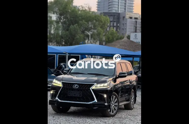 Lexus LX 570 2016