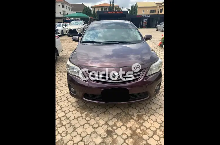 2011 TOYOTA COROLLA