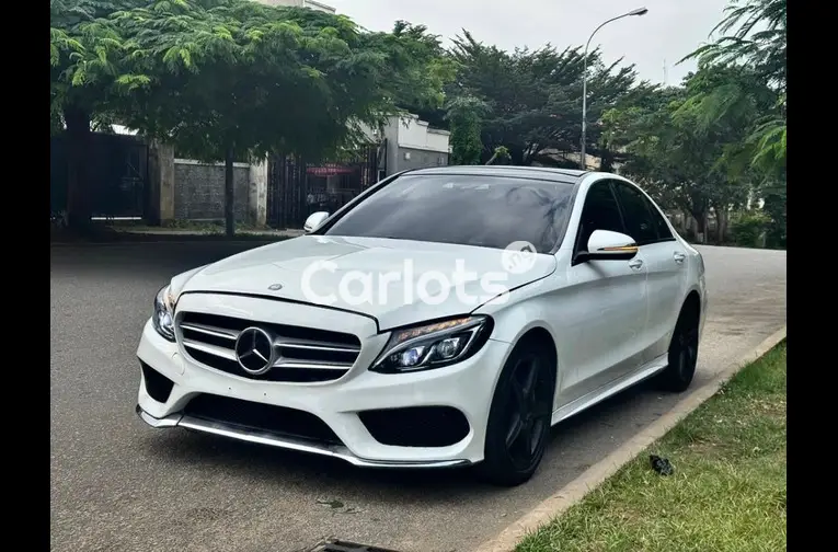 Nigerian Used 2016 MERCEDES BENZ C450 FULL OPTION for sale in Abuja, FCT - thumbnail 2
