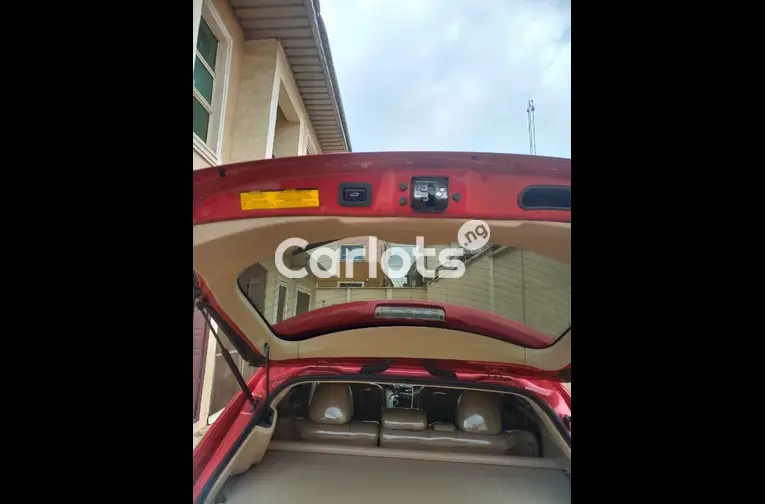 FOREIGN USED 2010 TOYOTA VENZA AWD V6 FULL OPTION for sale in Ajah, Lagos - photo 4 of 5