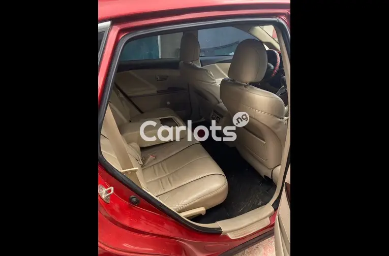 Toyota Venza 2012