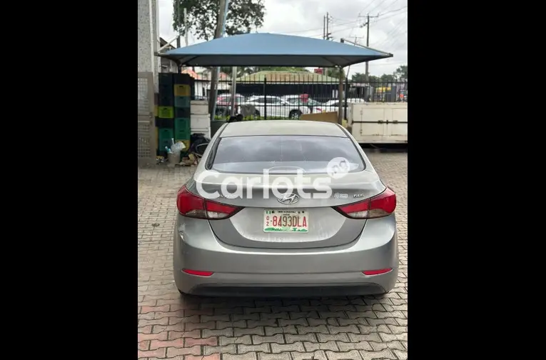 Clean Nigerian Used 2015 Hyundai Elantra GLS for sale in Lagos - photo 5 of 5