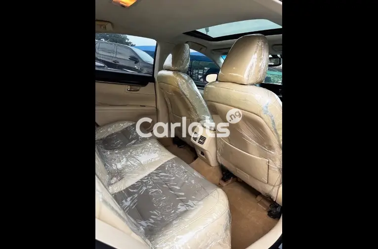 2014 LEXUS ES350 - 3/4