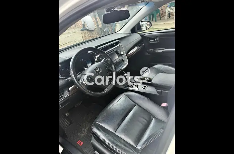 FORIEGN USED 2014 TOYOTA AVALON for sale in Lagos, Lagos - thumbnail 3