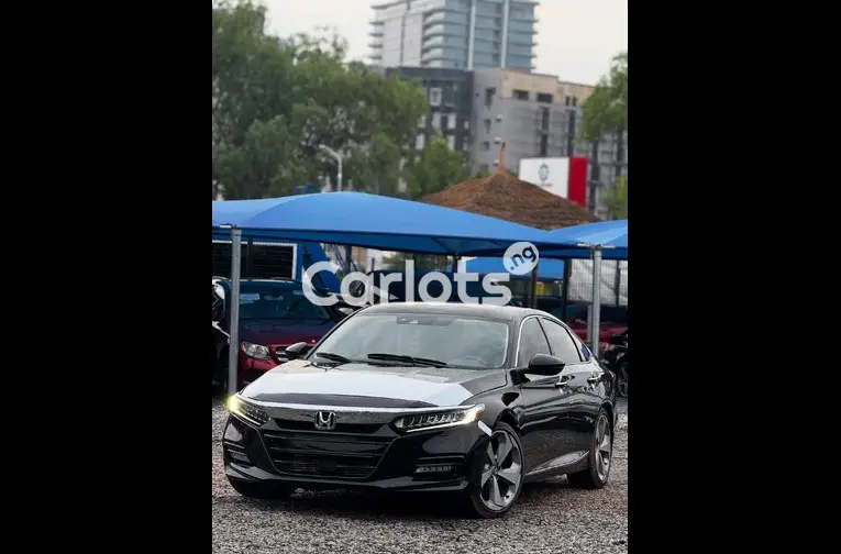 2018 HONDA ACCORD - 1/4