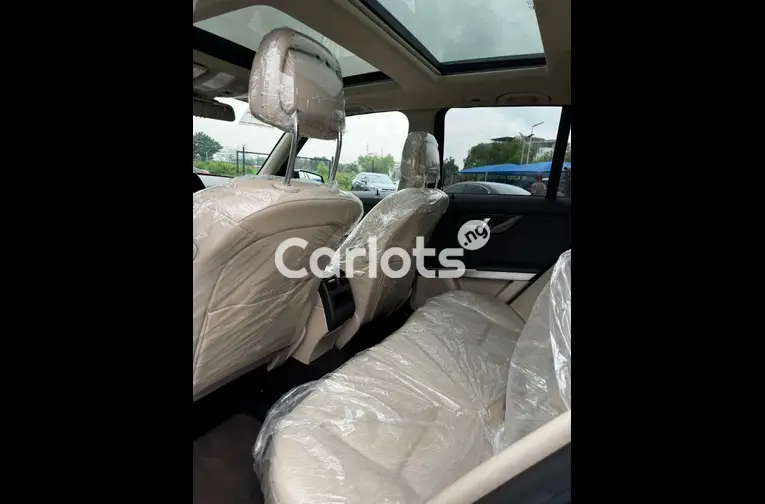 Foreign Used 2015 MERCEDES GLK350 (FULL OPTION) for sale in Garki, FCT - thumbnail 4