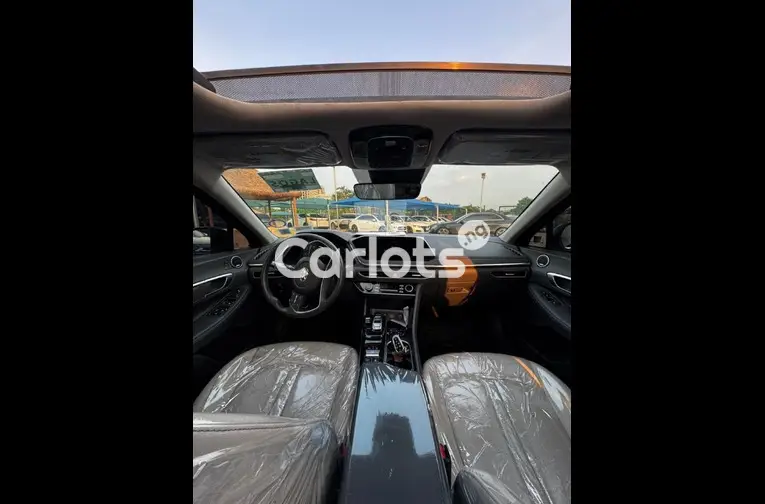 Foreign Used 2020 HYUNDAI SONATA for sale in Garki, FCT - thumbnail 2