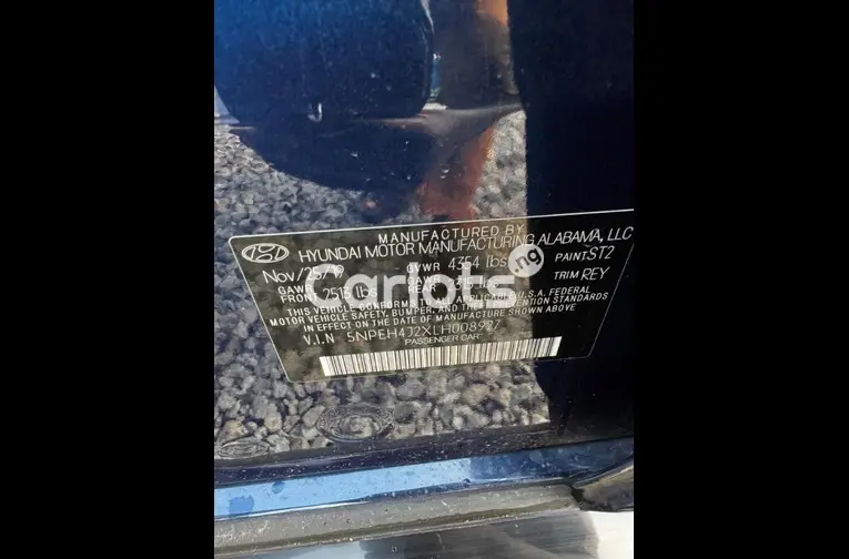 Foreign Used 2020 HYUNDAI SONATA for sale in Garki, FCT - photo 3 of 5