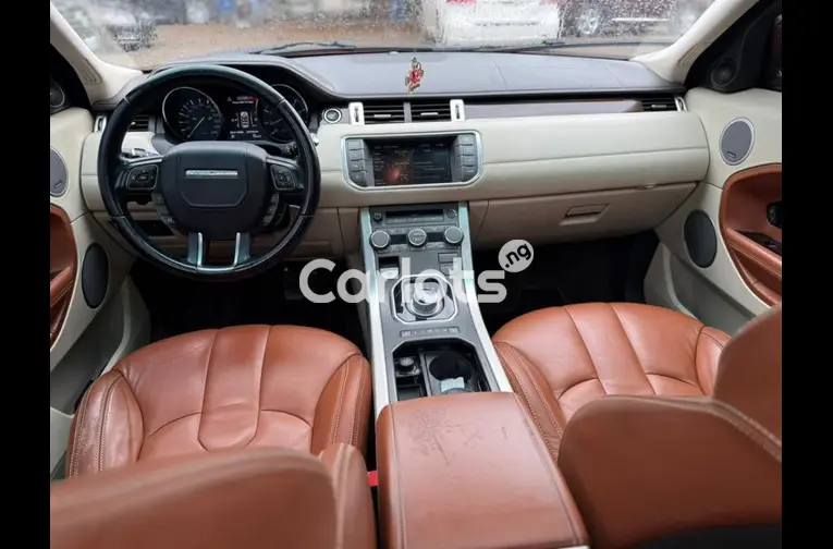 Nigerian Used 2014 RANGE ROVER EVOGUE FULL OPTION for sale in Abuja, FCT - photo 3 of 5