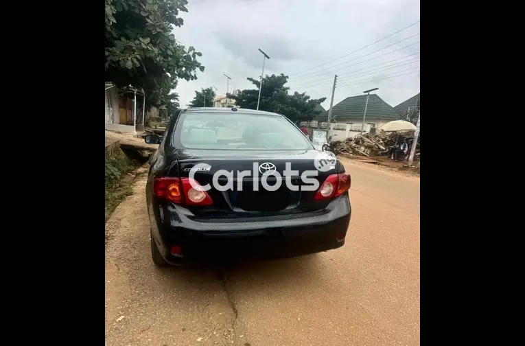 Nigerian Used 2010 TOYOTA COROLLA for sale in Abuja, FCT - photo 5 of 5
