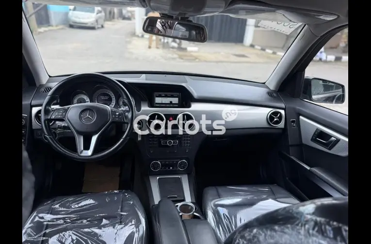 FOREIGN USED 2014 MERCEDES BENZ GLK350 for sale in Abuja, FCT - thumbnail 2