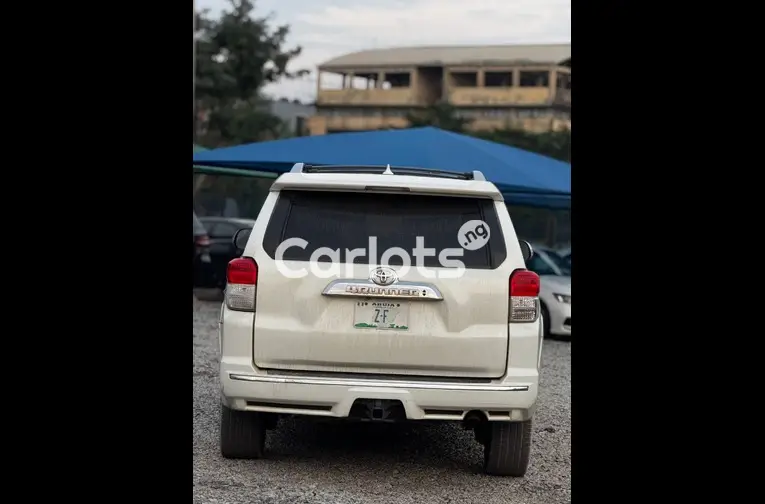 Nigerian Used 2012 TOYOTA 4RUNNER for sale in Garki, FCT - photo 5 of 5