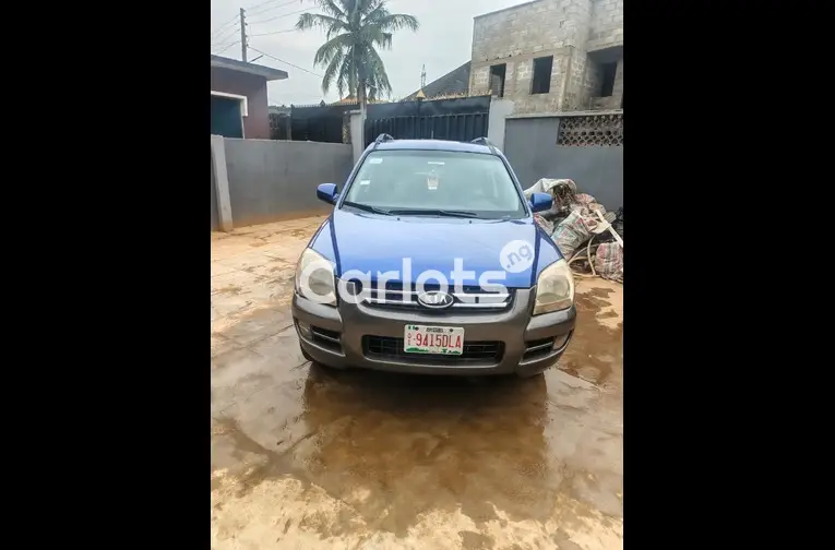 Foreign Used CLEAN FIRST BODY 2007 KIA SPORTAGE V4 for sale in Ipaja, Lagos - thumbnail 1