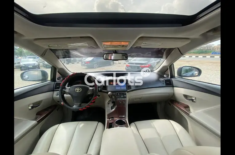 SHARP BELGIUM STANDARD 2011 TOYOTA VENZA for sale in Abuja, FCT - thumbnail 3