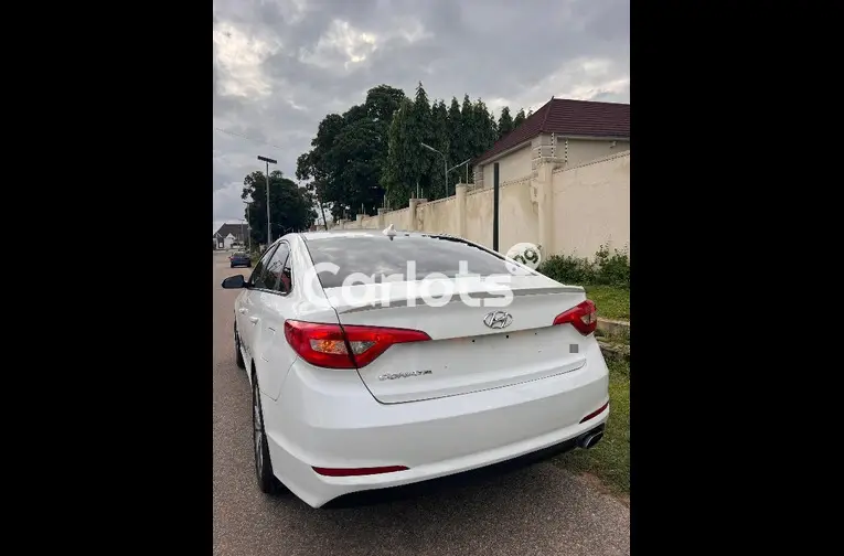 Nigerian Used 2017 HYUNDAI SONATA for sale in Kaduna - photo 5 of 5