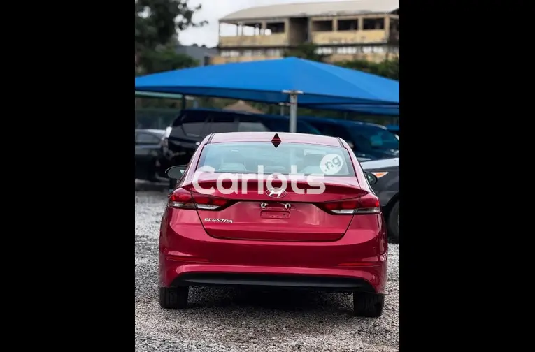 Foreign Used 2017 HYUNDAI ELANTRA for sale in Garki, FCT - thumbnail 5