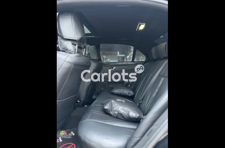Nigerian Used 2015 UPGRADED MERCEDES BENZ E350 for sale in Abuja, FCT - thumbnail 3