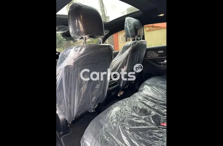 FOREIGN USED 2023 MERCEDES BENZ GLE63s AMG COUPE for sale in Lagos, Lagos - thumbnail 4