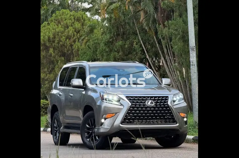 FOREIGN USED 2023 LEXUS GX460
