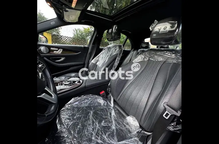 FOREIGN USED 2019 MERCEDES BENZ E450 for sale in Abuja, FCT - thumbnail 3