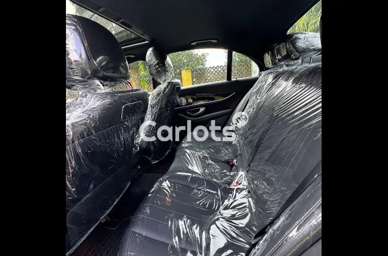 FOREIGN USED 2019 MERCEDES BENZ E450 for sale in Abuja, FCT - photo 4 of 5