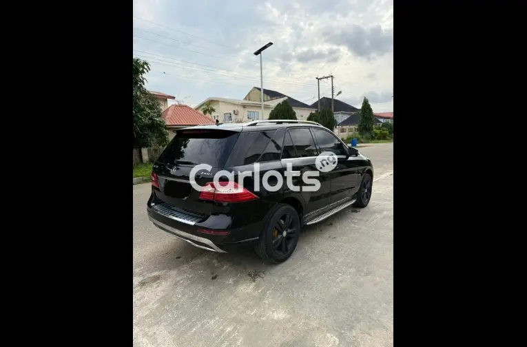 2014 MERCEDES BENZ ML350 for sale in Abuja, FCT - thumbnail 3