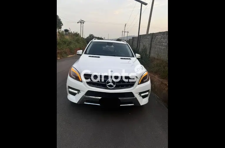 Nigerian Used 2014 MERCEDES BENZ ML350 for sale in Abuja, FCT