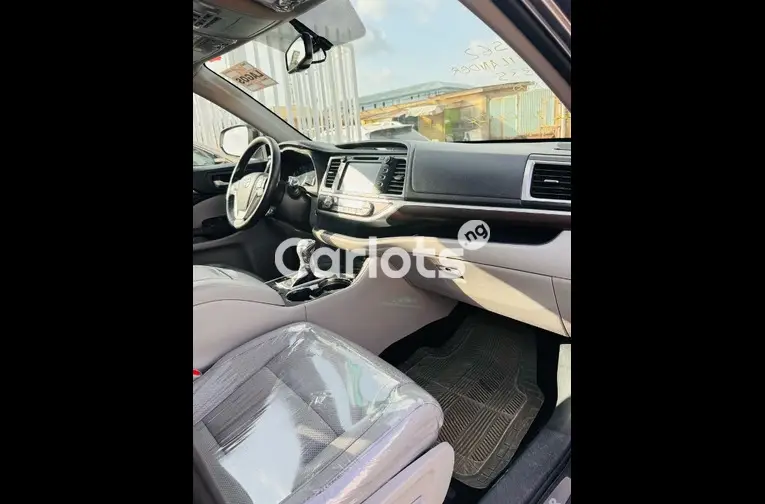 FOREIGN USED 2015⬆️2018 TOYOTA HIGHLANDER LIMITED - 2/5