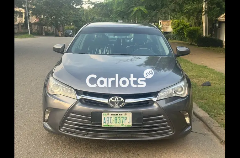 2016 TOYOTA CAMRY for sale in Garki, FCT - thumbnail 2