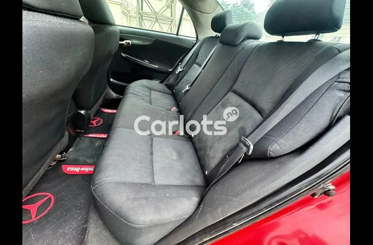 FEW MONTHS USED 2009 TOYOTA COROLLA S - 4/5